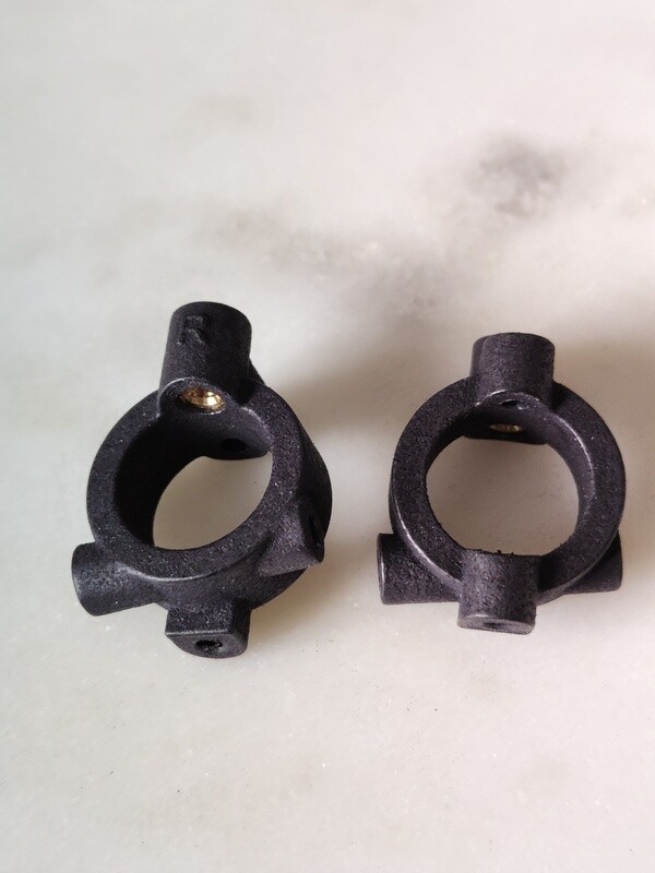 Losi XX4 front uprights, pair