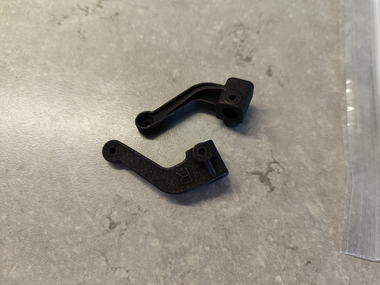 Losi XXT front steering blocks, pair