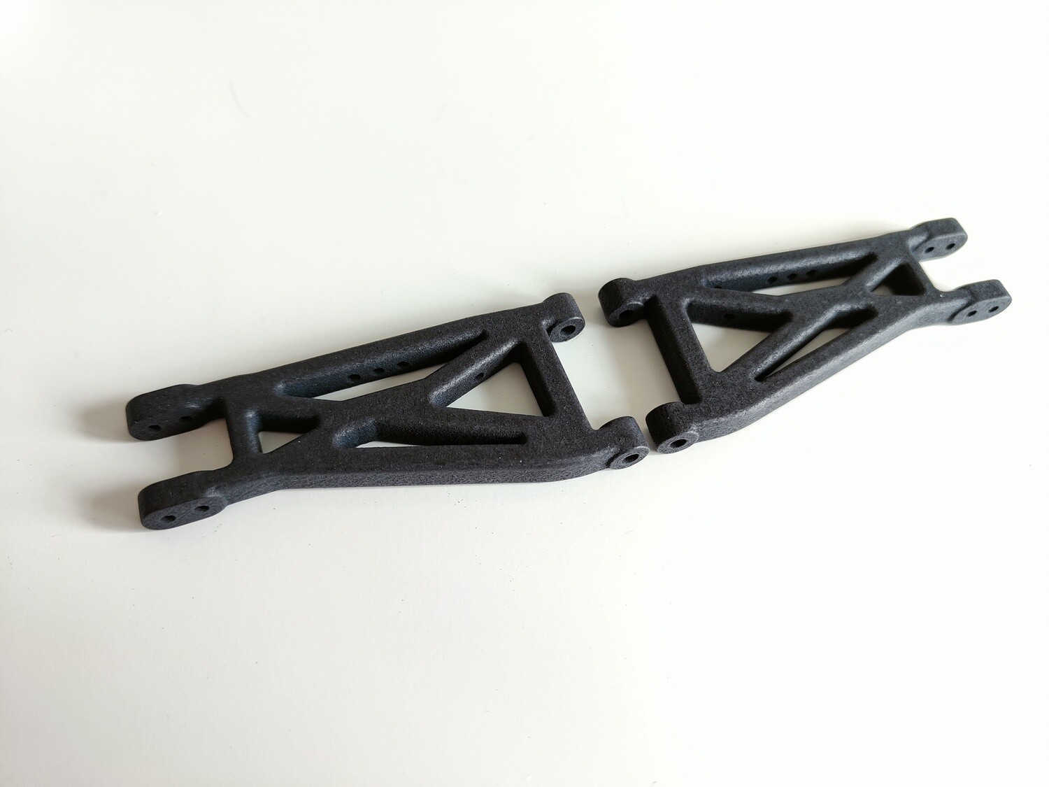 Losi XXX front arms, pair