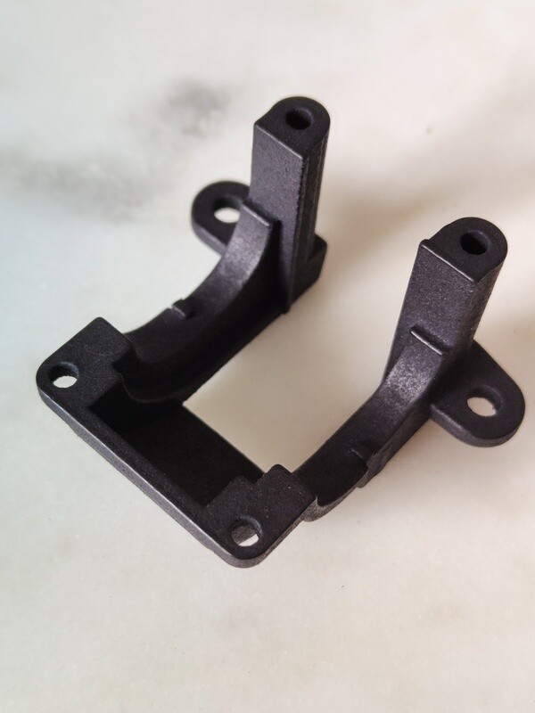Schumacher Bosscat front lower diff case