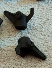 Yokomo Works 91-93 steering knuckles, pair
