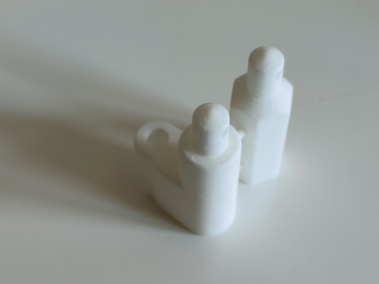 Yokomo 870c/ Works 91-95 battery posts - white, set of 4