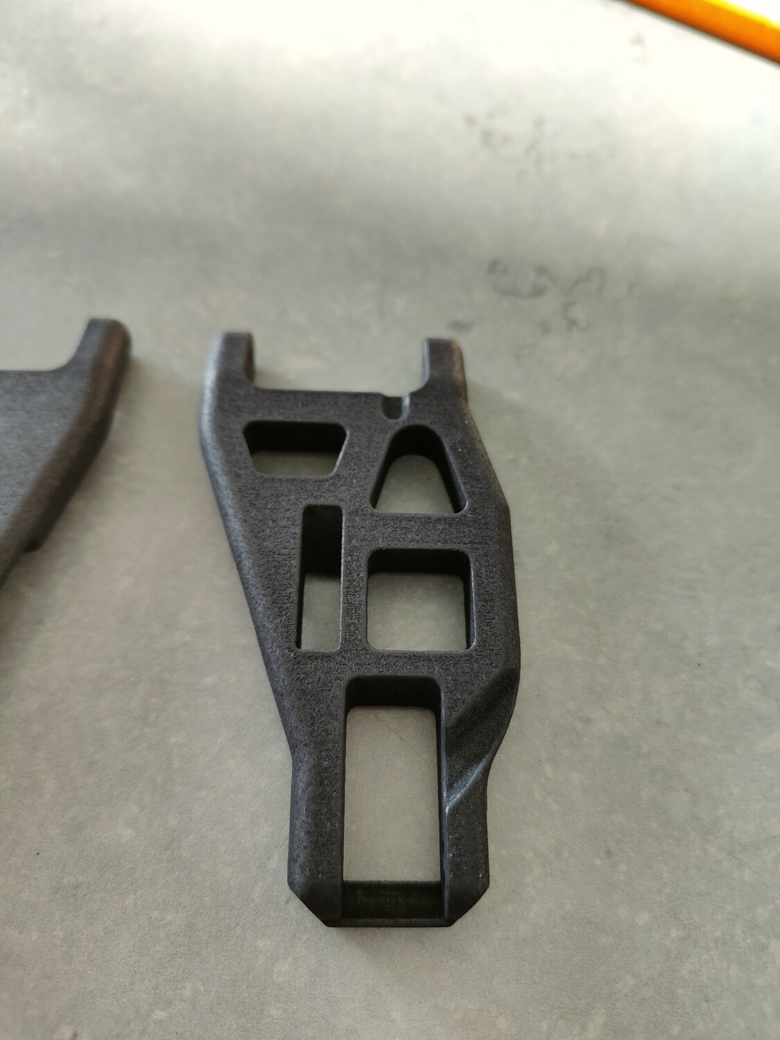Yokomo '93 WCS front arms, pair