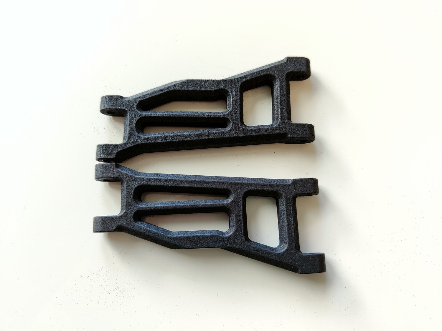 Team Associated RC10 B2 RPM style front wishbones (pair)