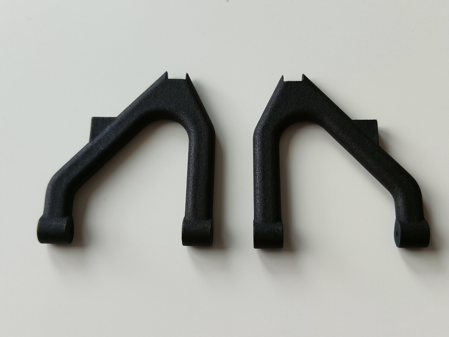 Tenth Technology Predator DTM rear lower arms, pair