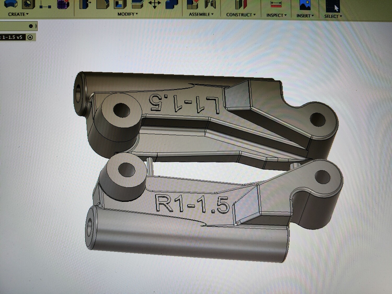 Team Associated RC10 B3 Rear Arm Mounts, 1° toe, 1.5° anti-squat (pair)
