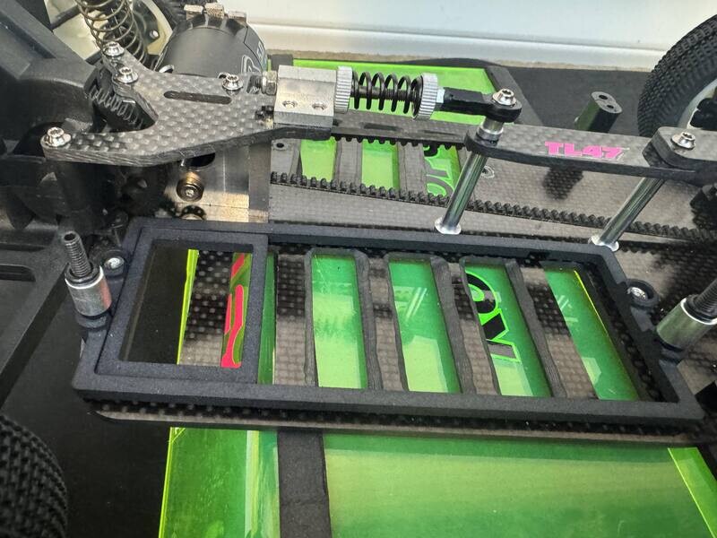 Yokomo MX4 shorty LiPo tray