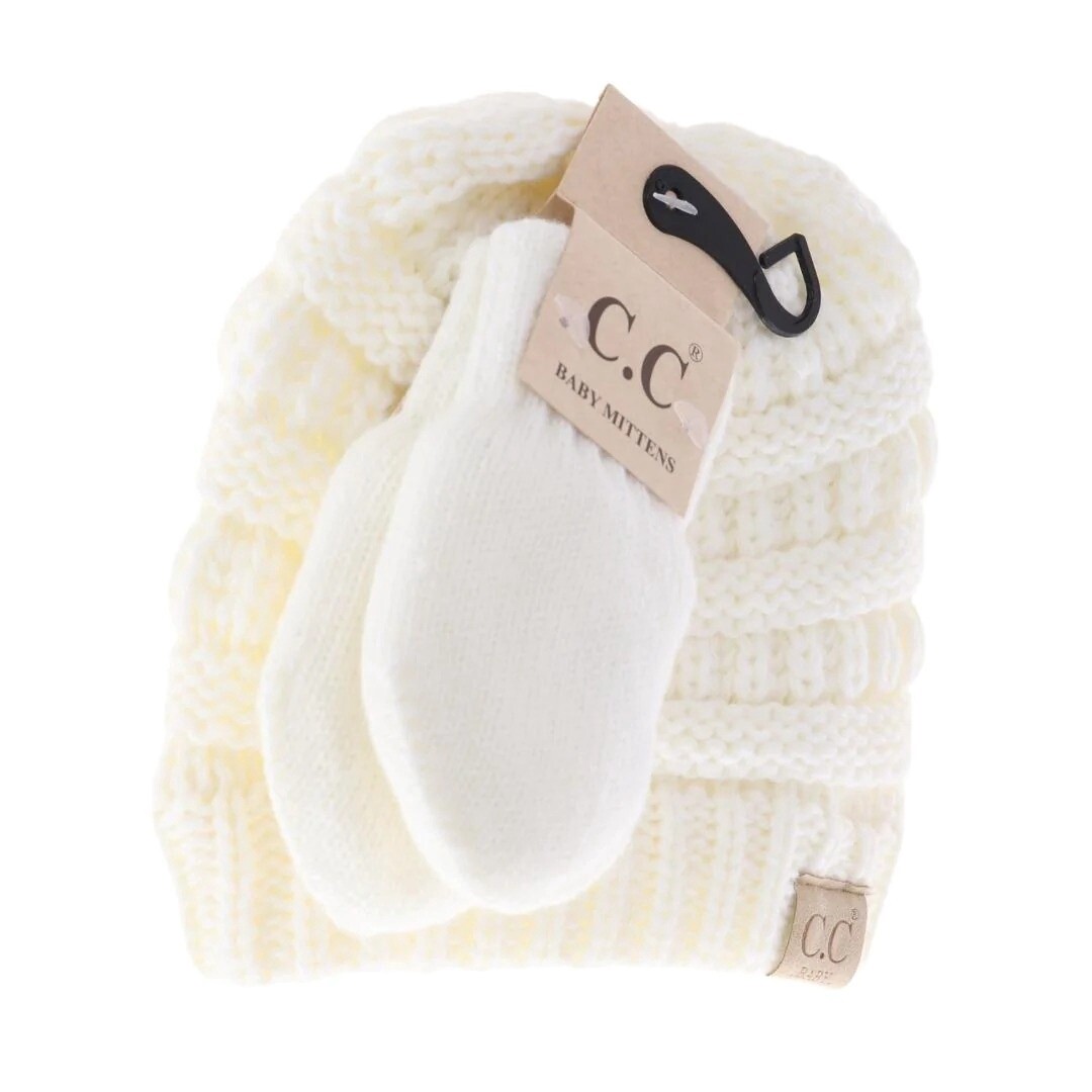 Baby Classic Solid Cable Knit Beanie & Mitten Set