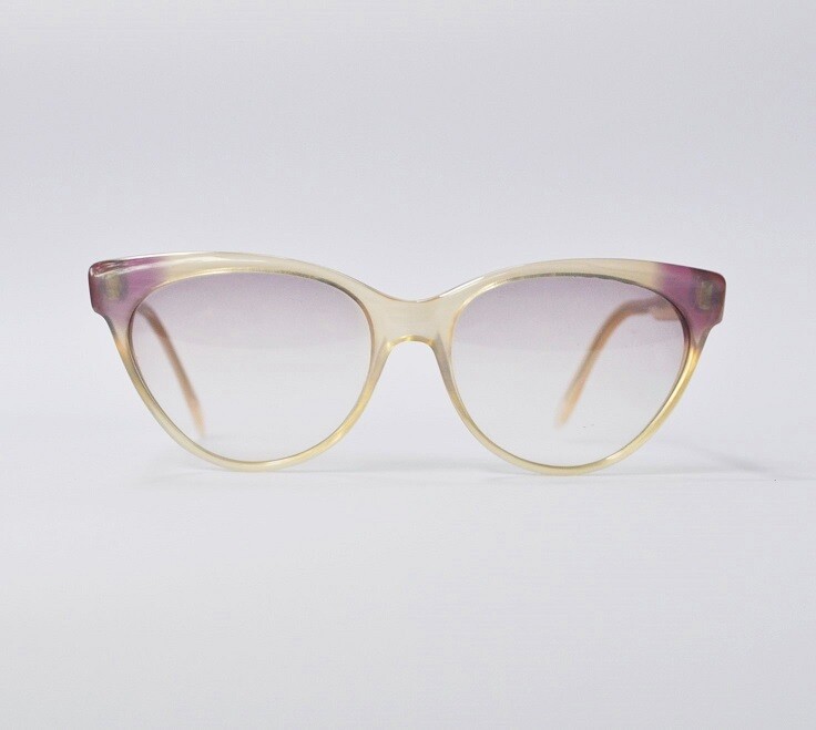 VOGUE VINTAGE FARFALLA ROSA PERLA