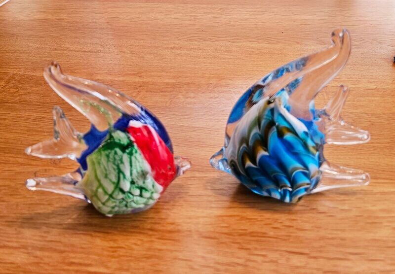 Glassculpturen VISSEN Glasart groenrood en blauwtonen, 1 set van 2 vissen, massief glas