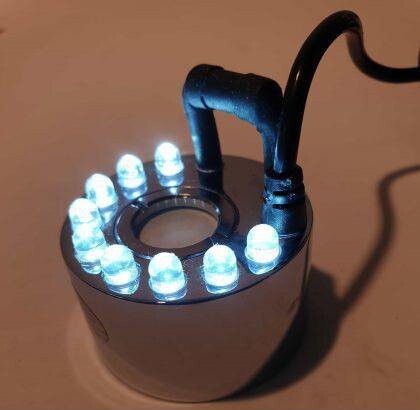 Fog-Master Unicolor incl. 9 witte leds Fog-Master Unicolor incl. 9 witte leds. Mistmakers.