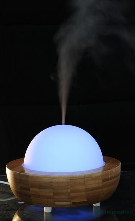 Aromaverstuiver BAMBOE ROND, incl. wisselende led kleuren Aromaverstuiver BAMBOE ROND, incl. wisselende led kleuren