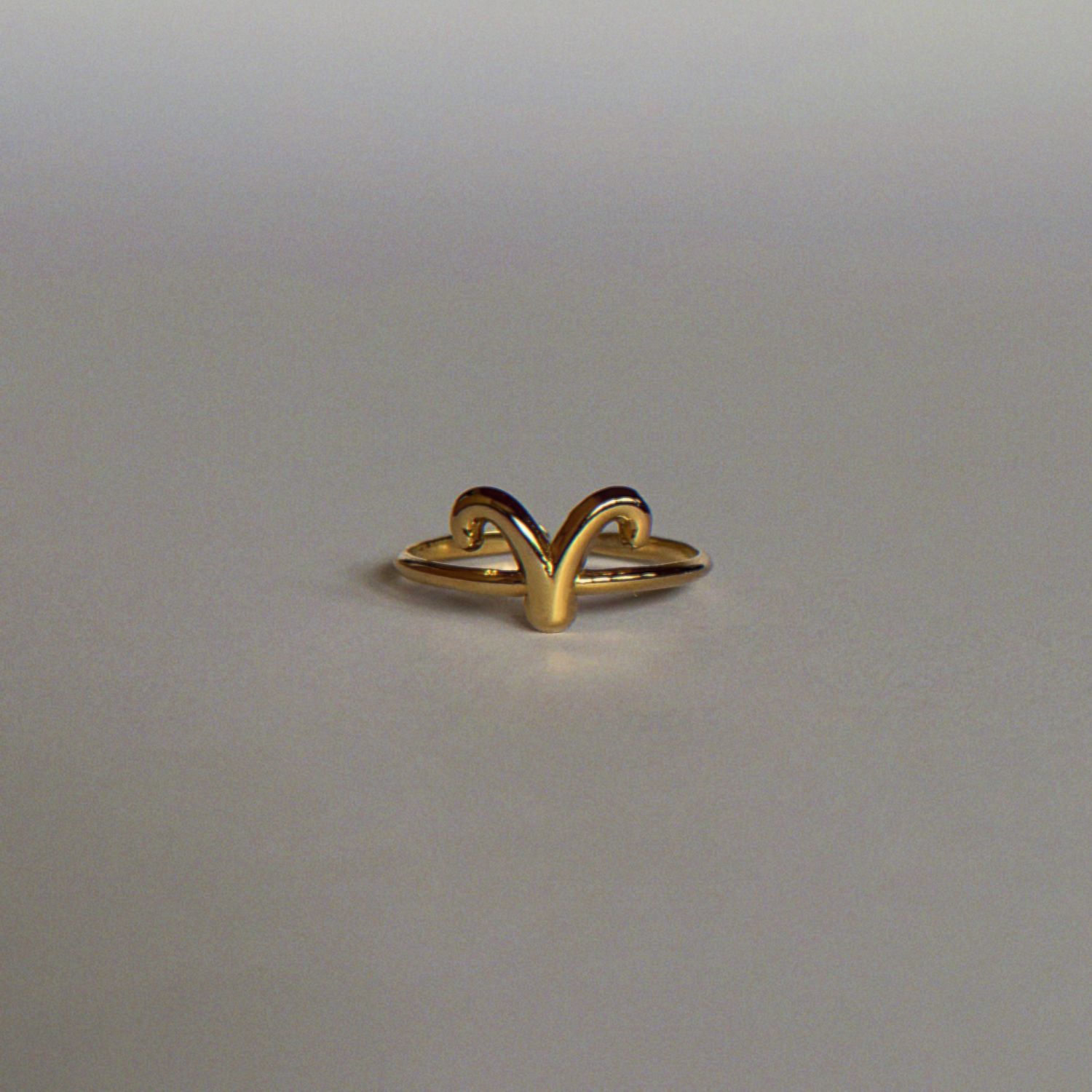 Anillo Aries