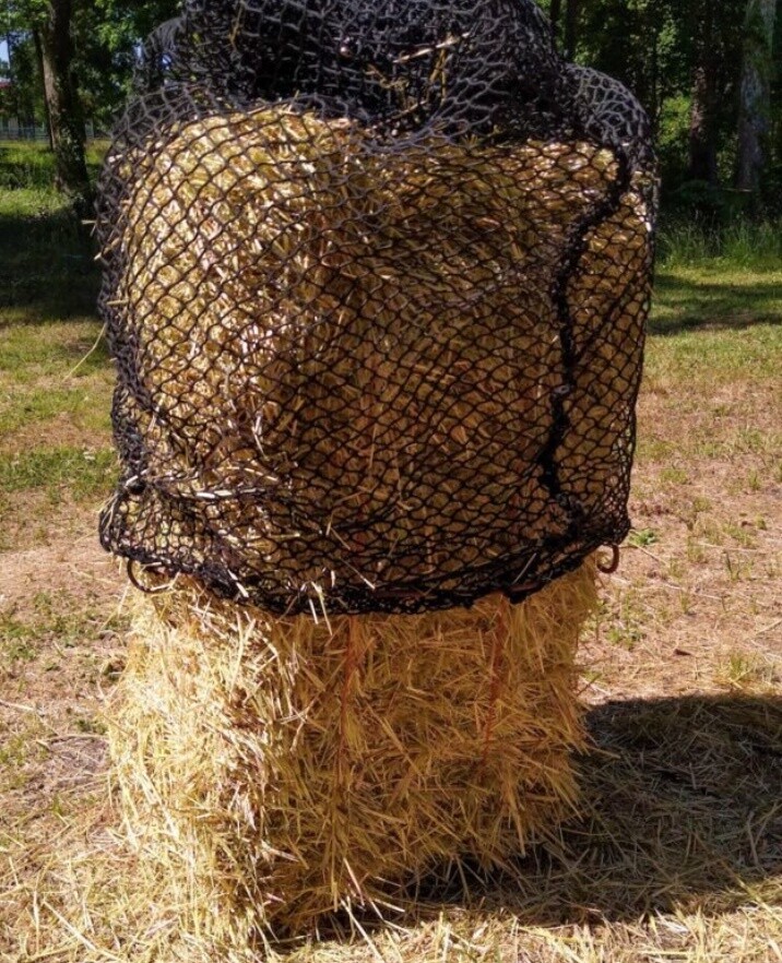 1.2'' hole,8x3x3ftlarge square bale hay nets for horses slow feed hay square bale net mesh size3x3cm