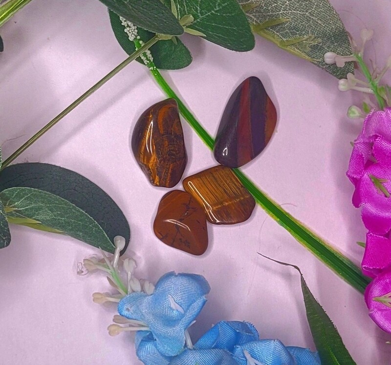 Tigers eye tumblestone