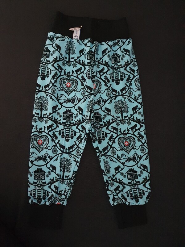 74/80, Hösli Scherenschnitt, hellblau