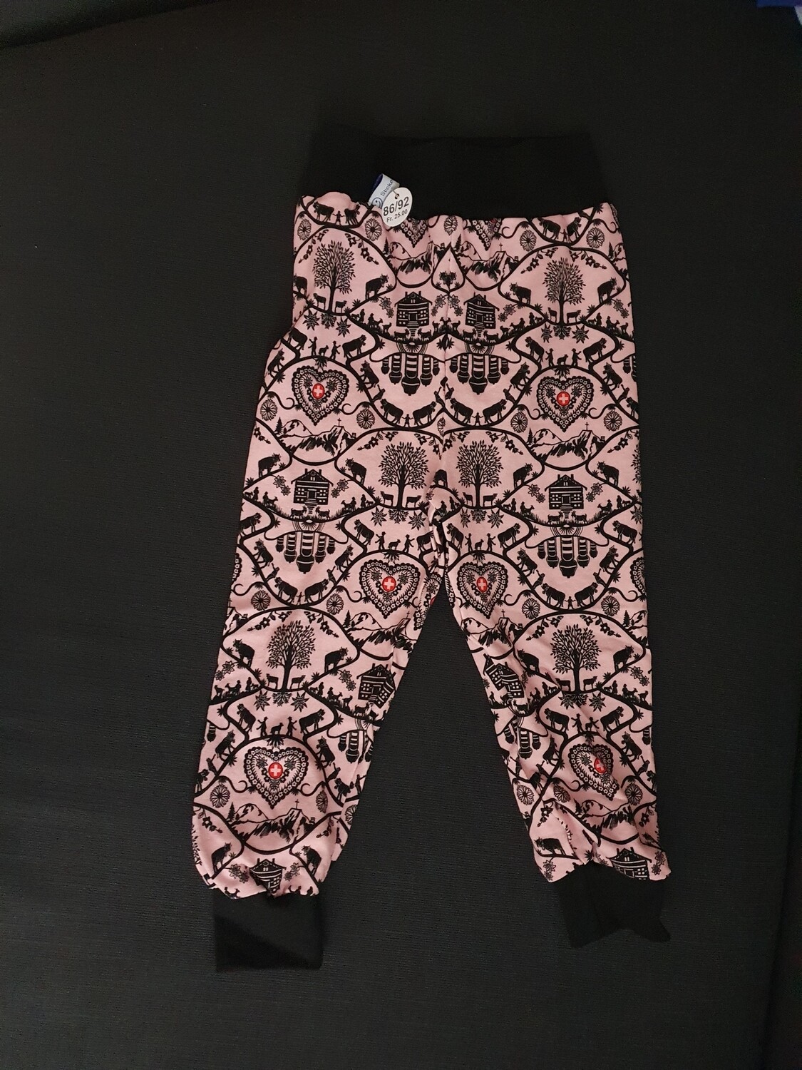 86/92, Hösli Scherenschnitt, rosa