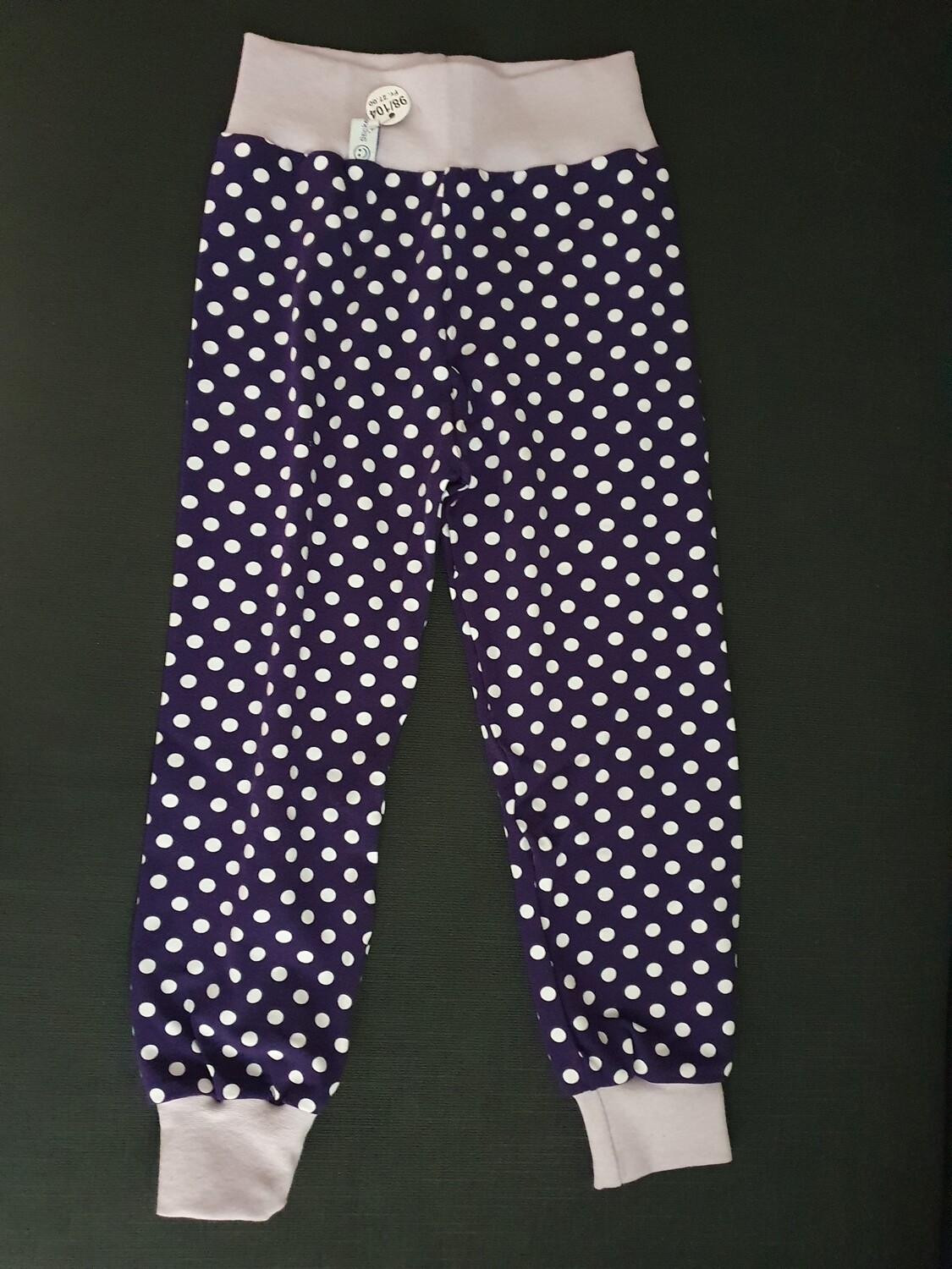 98/104, Hösli Punkte weiss, violet 98/104, Hösli Punkte weiss, violet