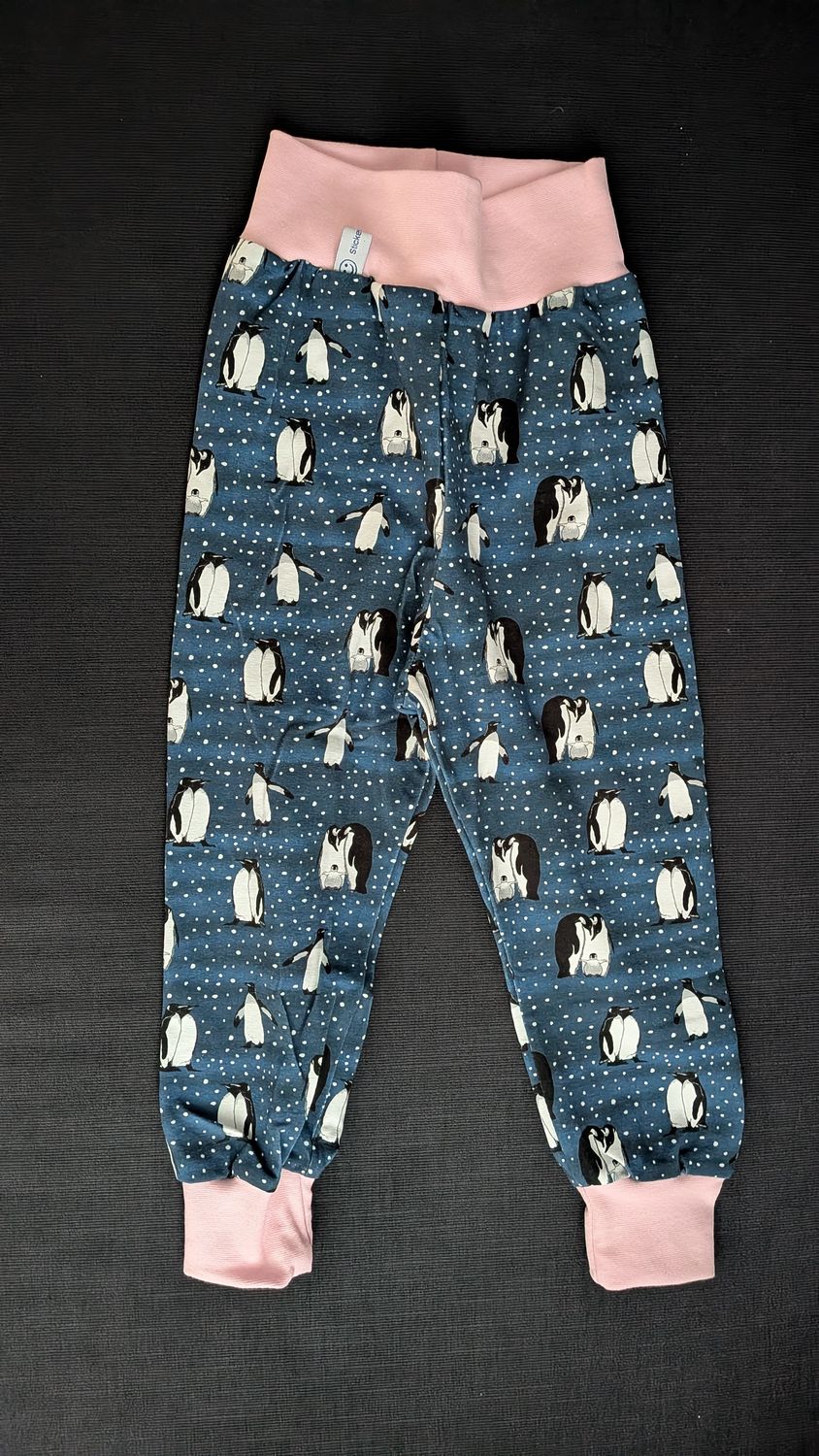 86/92, Hösli Pinguin auf navy mit rosa Bündchen