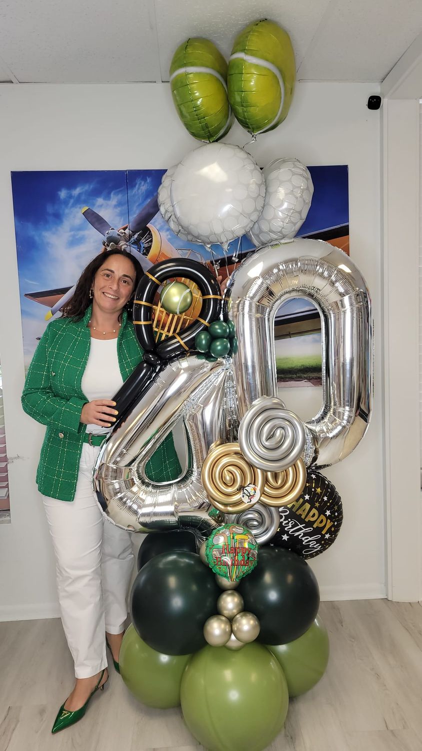 Big Bash Maxi Balloons Bouquet