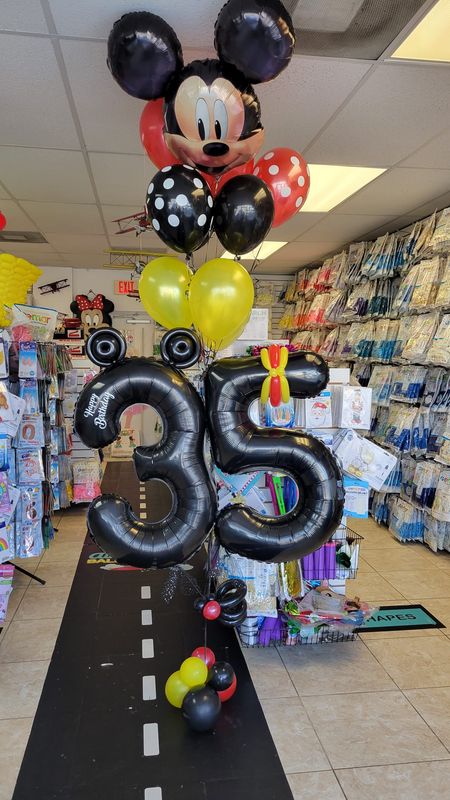 Twist & Shout Bunch Balloons