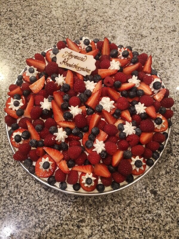 Tres leches aux fruits de saison 10-12 personnes
