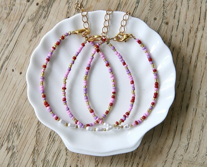 paars/roze/rood armbandje