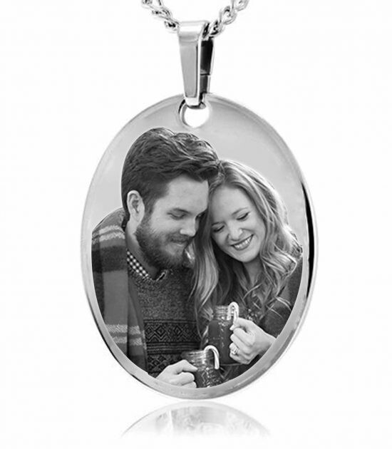 STAINLESS STEEL OVAL PENDENT