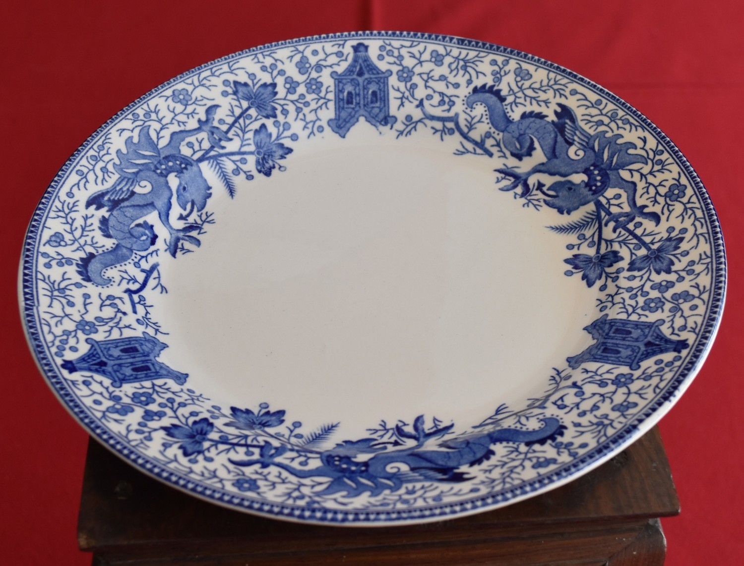 ASSIETTE PLATE  DRAGON