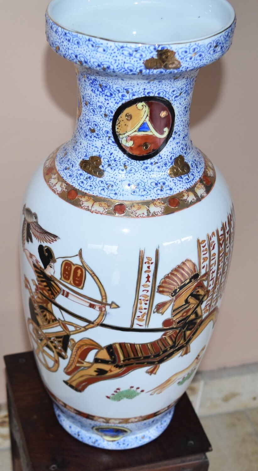 VASE EN CERAMIQUE POLYCHROME