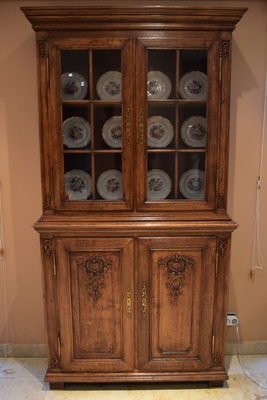 DEUX-CORPS VITRE QUATRE PORTES
