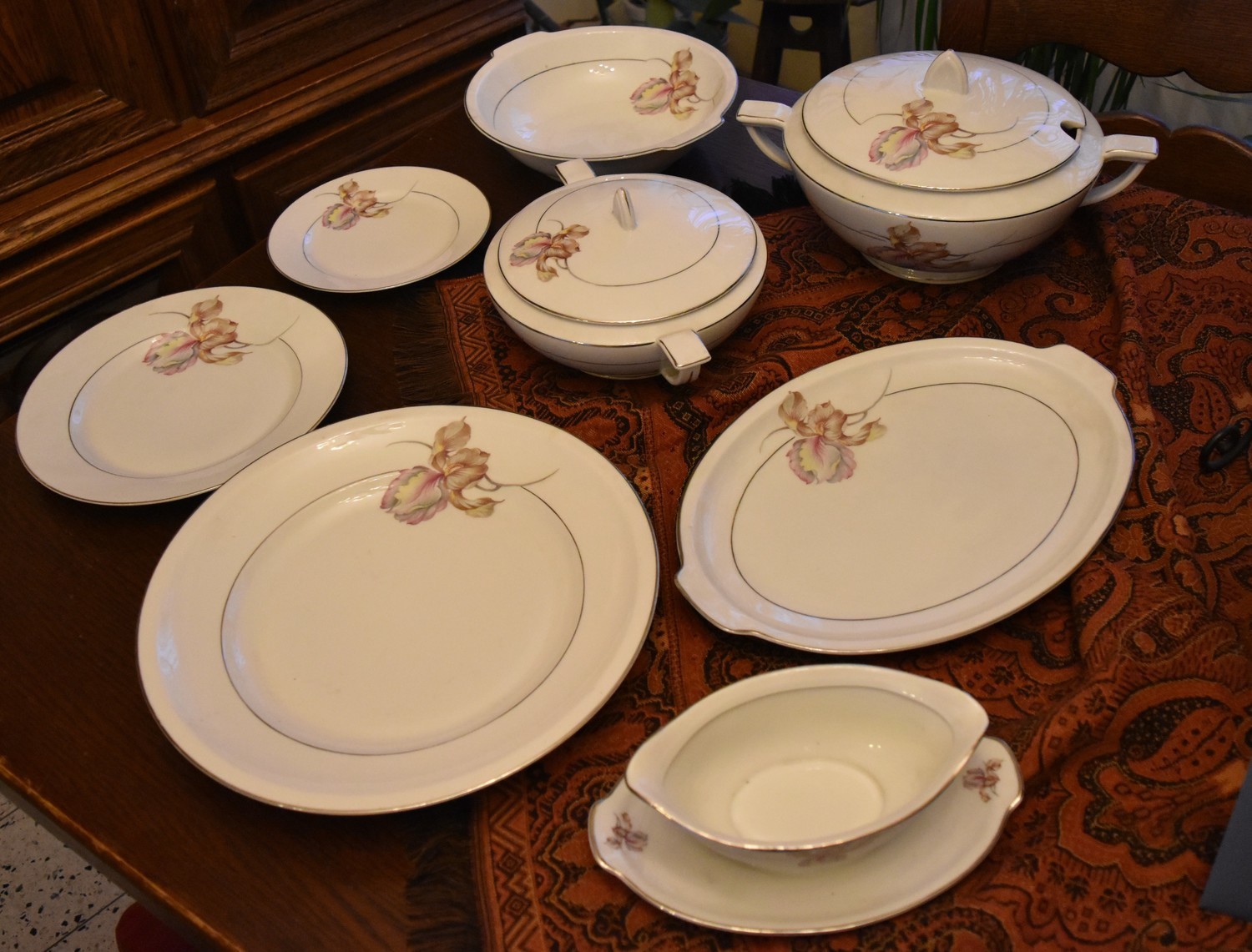 SERVICE A DINER 12 PERSONNES