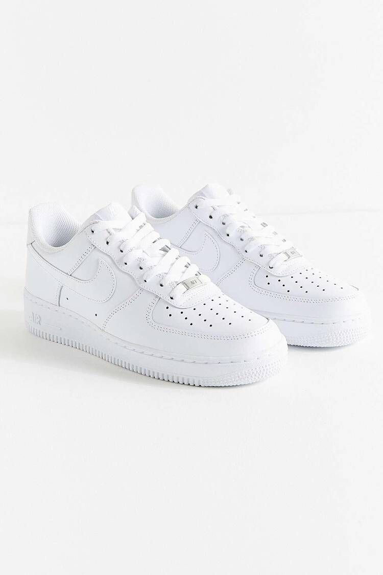 CUSTOMIZE YOUR  AIR FORCE 1s