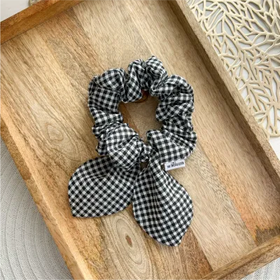 Black &amp; White Bow Scrunchie