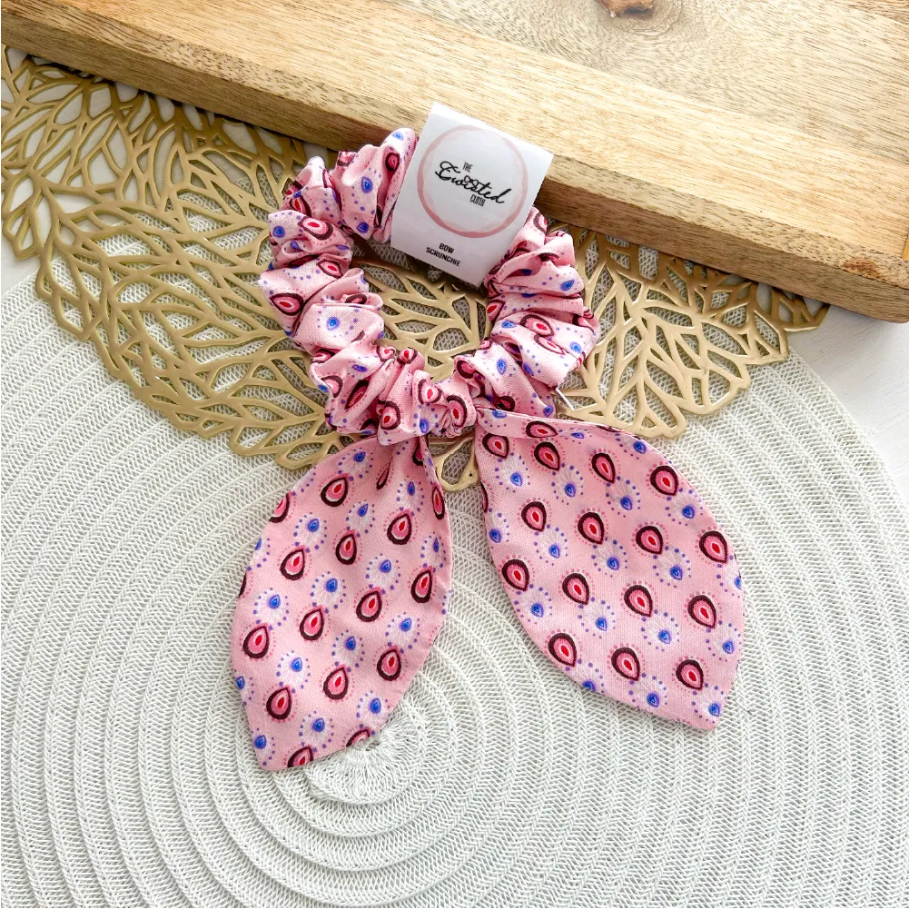 Pink Shwe Shwe Bow Scrunchie