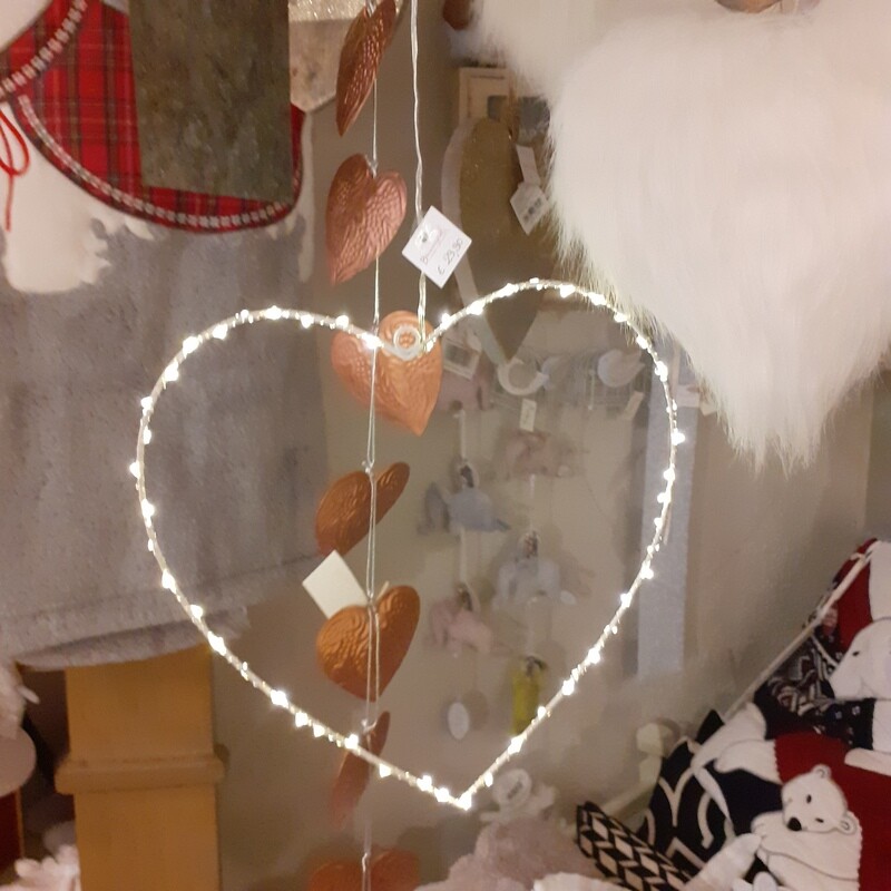 CUORE con LED by FIORIRA&#39; UN GIARDINO
