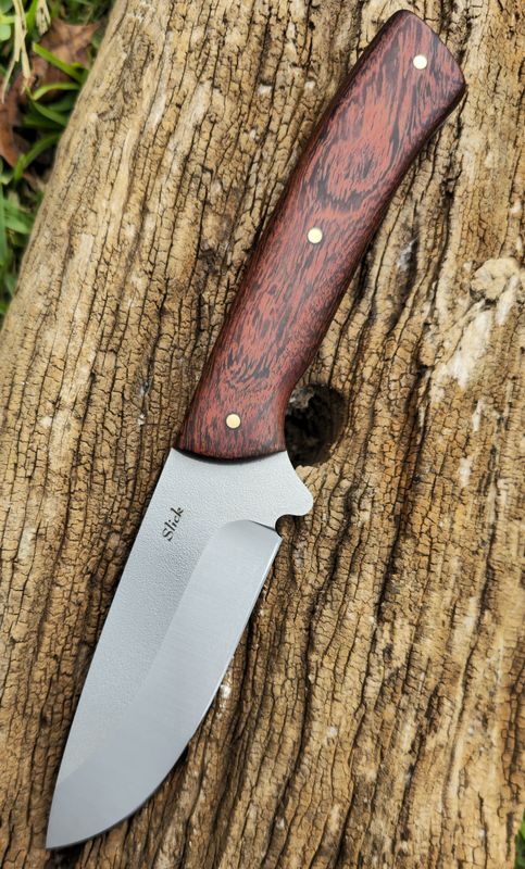 SOLD - Slick Hunting Knife (Kameeldoring)