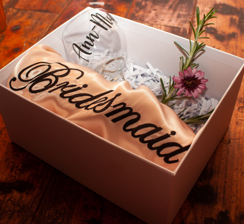 Annabelle Gift Box With Ribbon