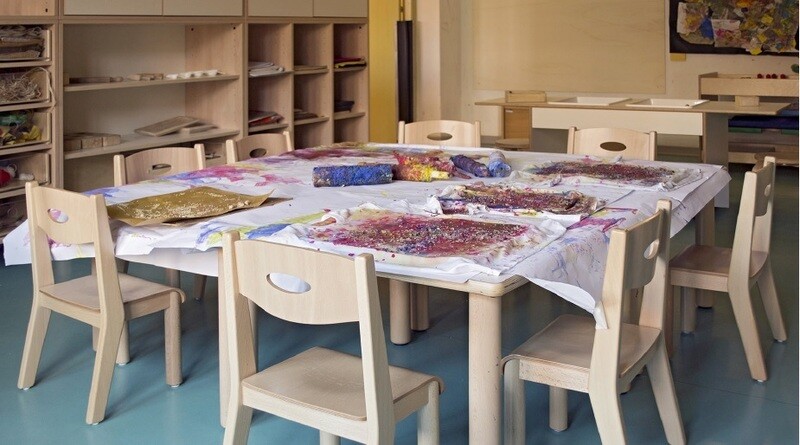 AMBIENTAZIONE ATELIER CREATIVA