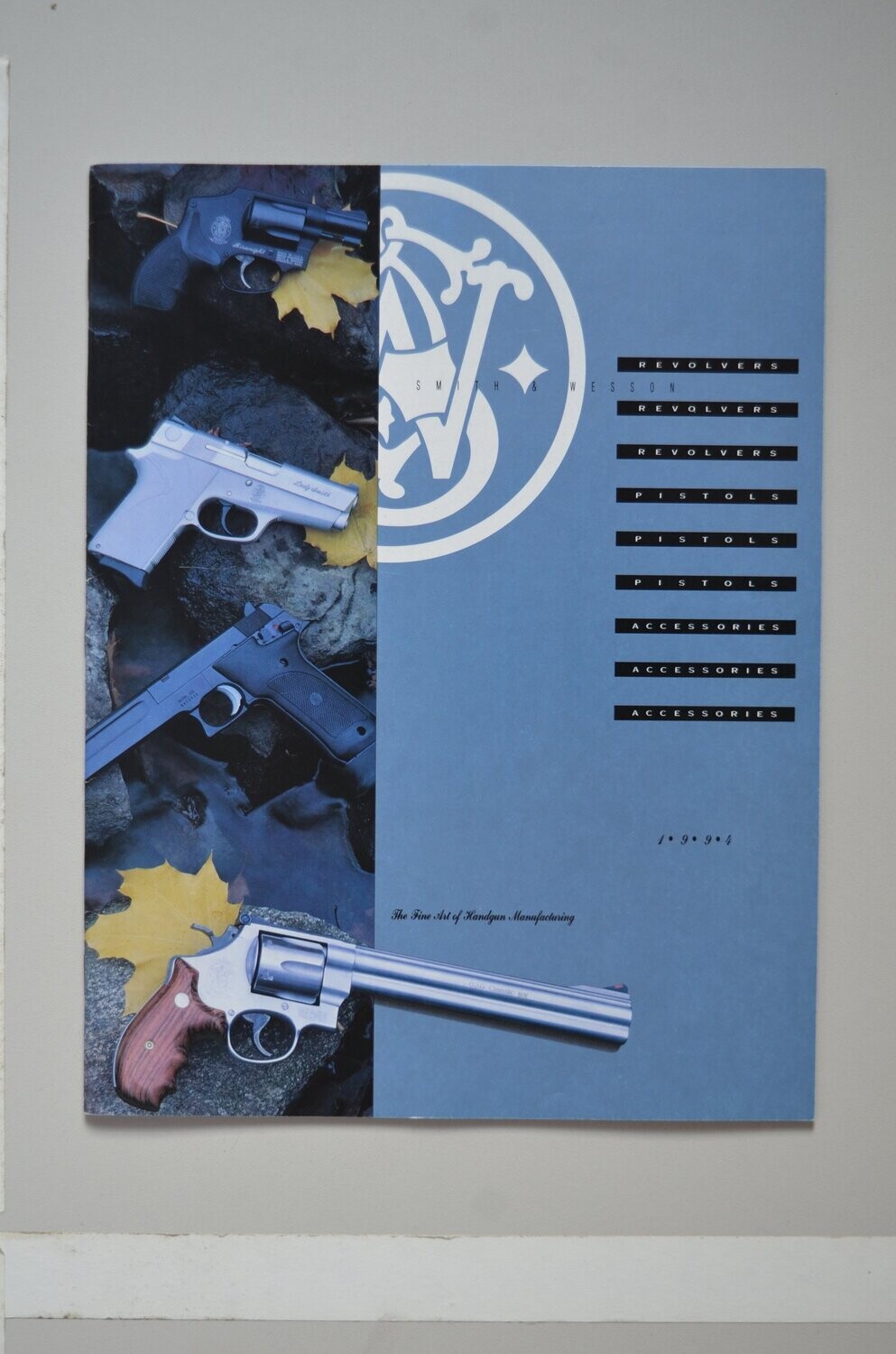 Smith & Wesson Product catalogue 1994