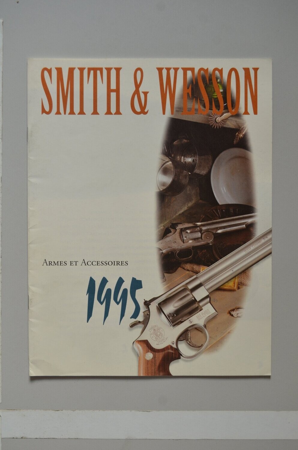 Smith & Wesson Product catalogue 1995