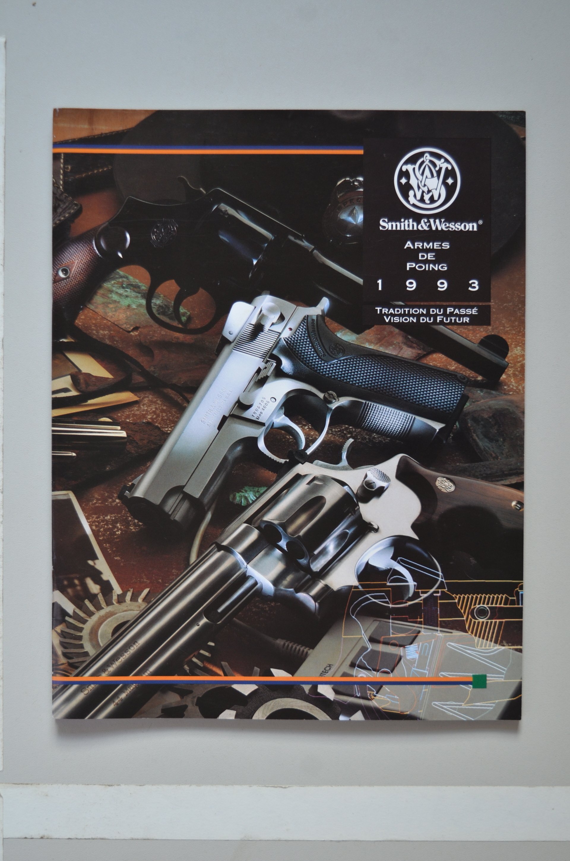Smith & Wesson Product catalogue 1993