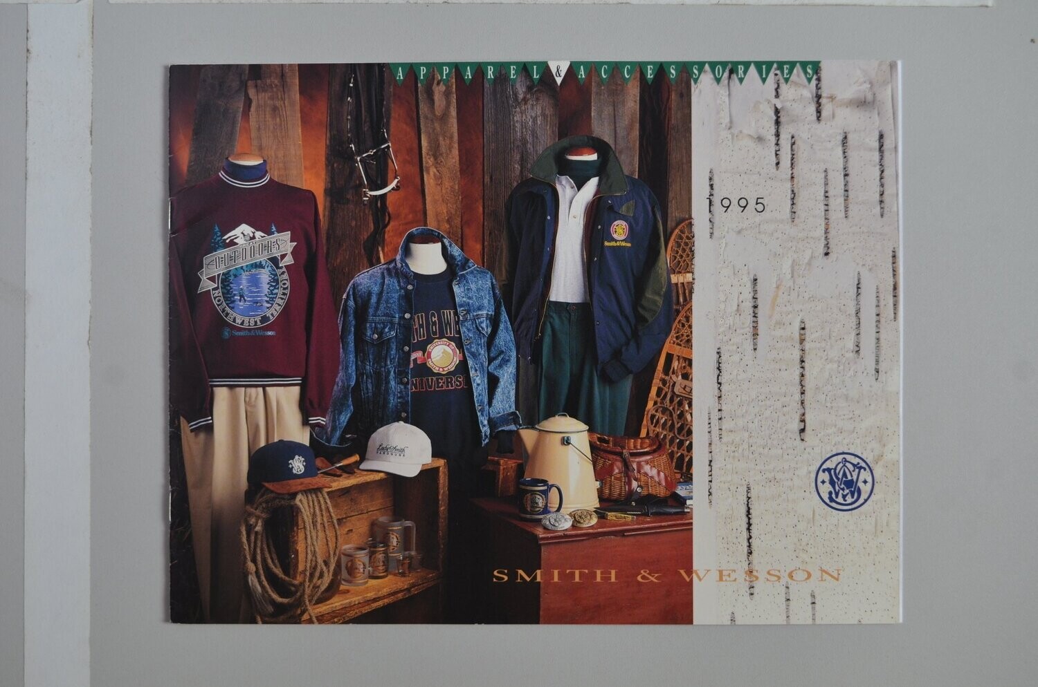 Smith & Wesson Merchandise catalogue 1995
