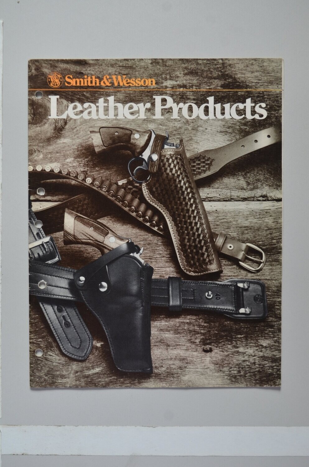 Smith & Wesson Leather catalogue