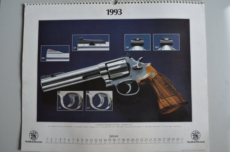 Smith & Wesson 1993 Calendar publications.