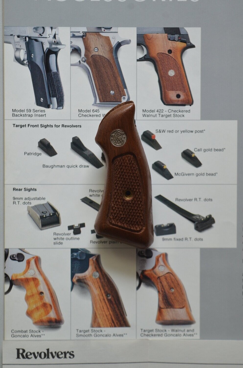 S&W	Grips
