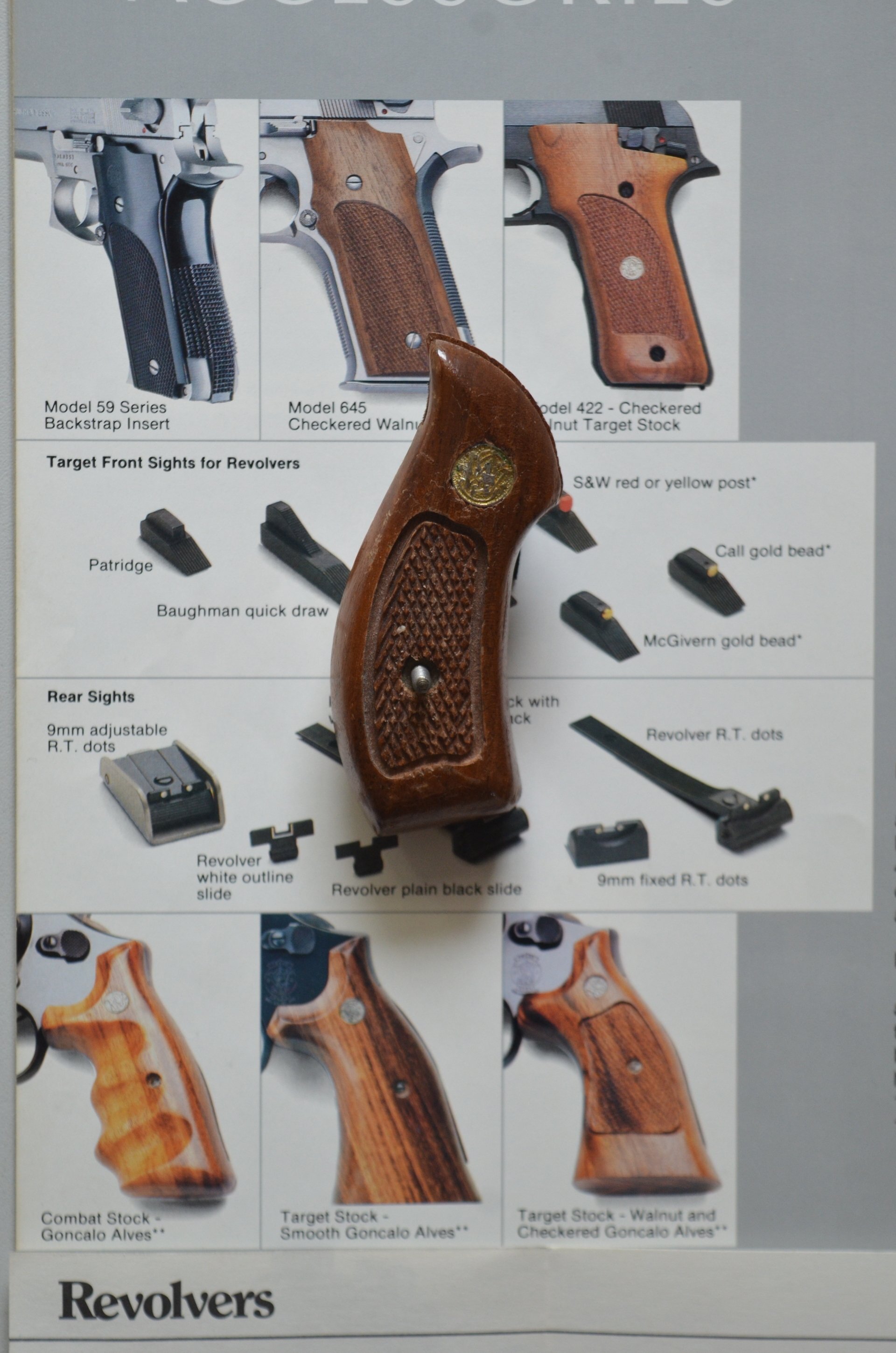 S&W	Grips
