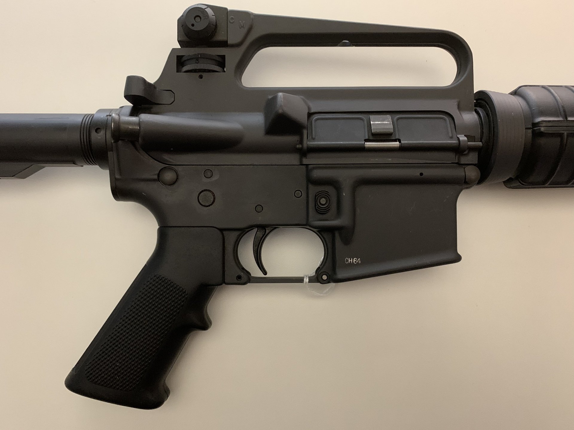 COLT MFG CO	AR-15 A2 LEO	GOV'T CARABINE	223 REM