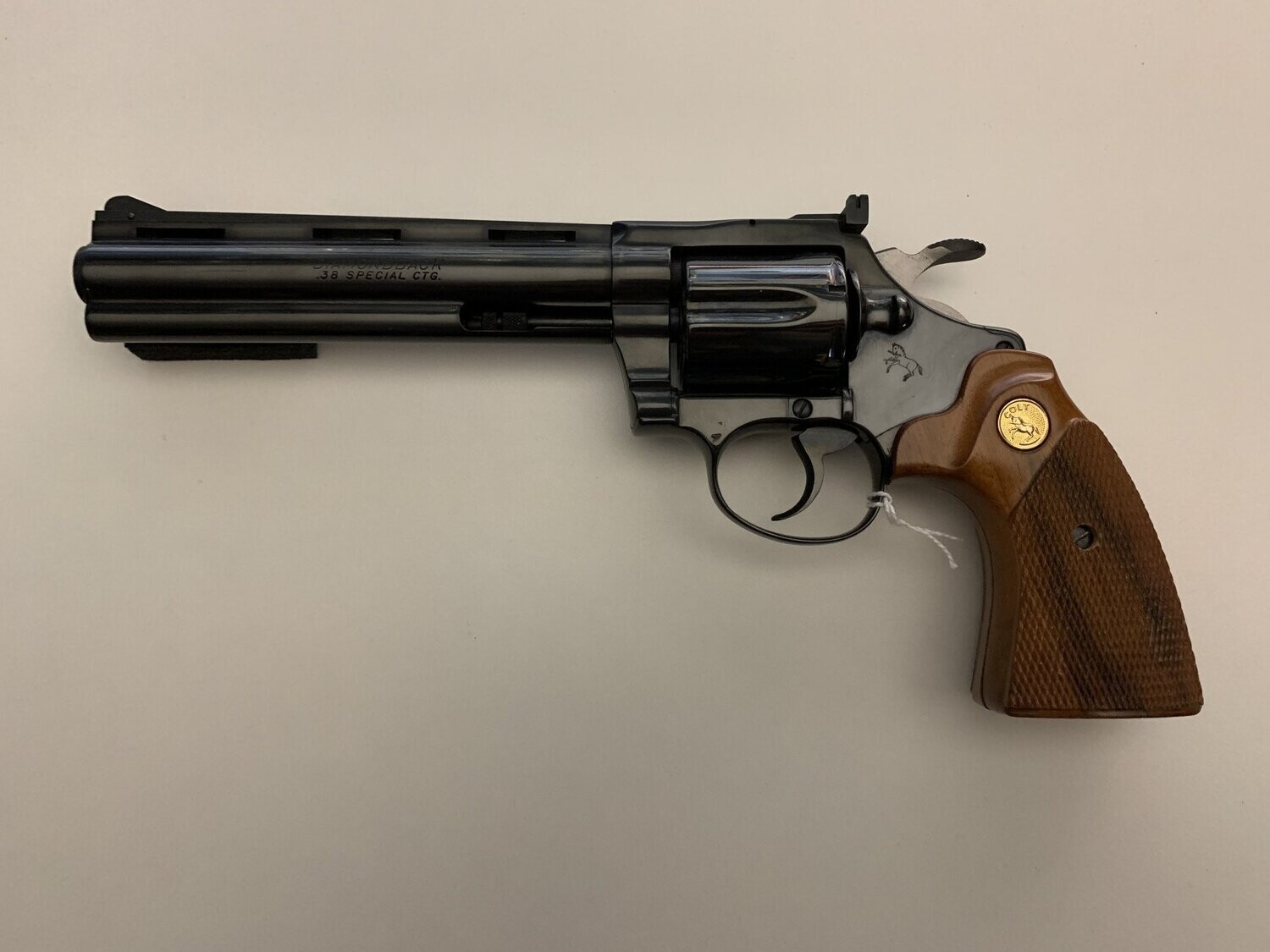 COLT	DIAMONDBACK		38 SPL