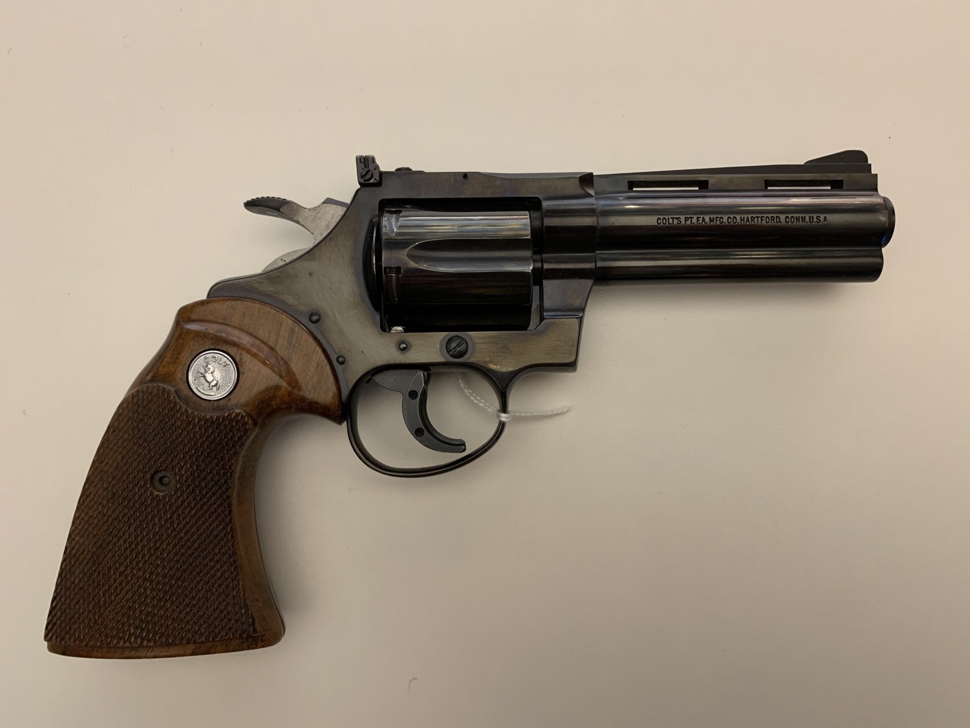 COLT	DIAMONDBACK		38 SPL